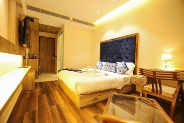 hotelgolenlotus